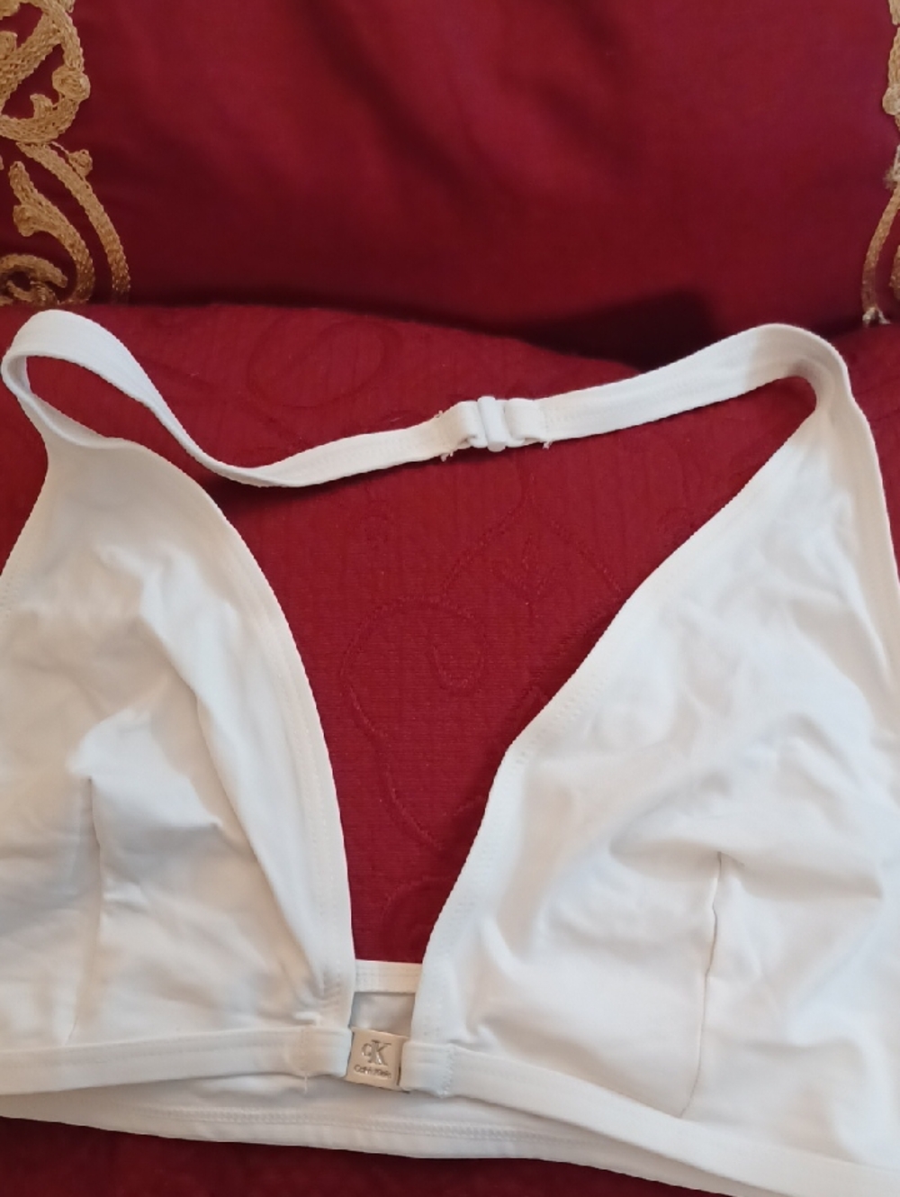 Calvin Klein White Halter Bra And Matching Bikini Panties - Picture 11 of 11